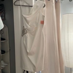 New never worn Bridal Dress